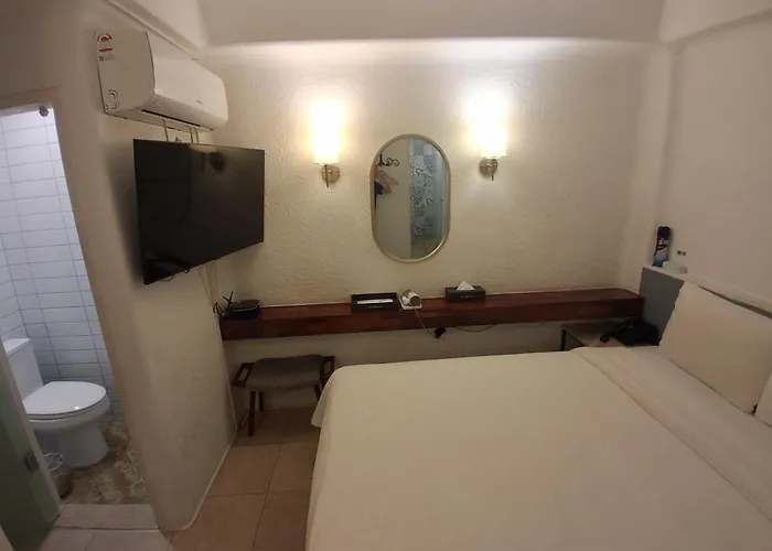Otel Lam